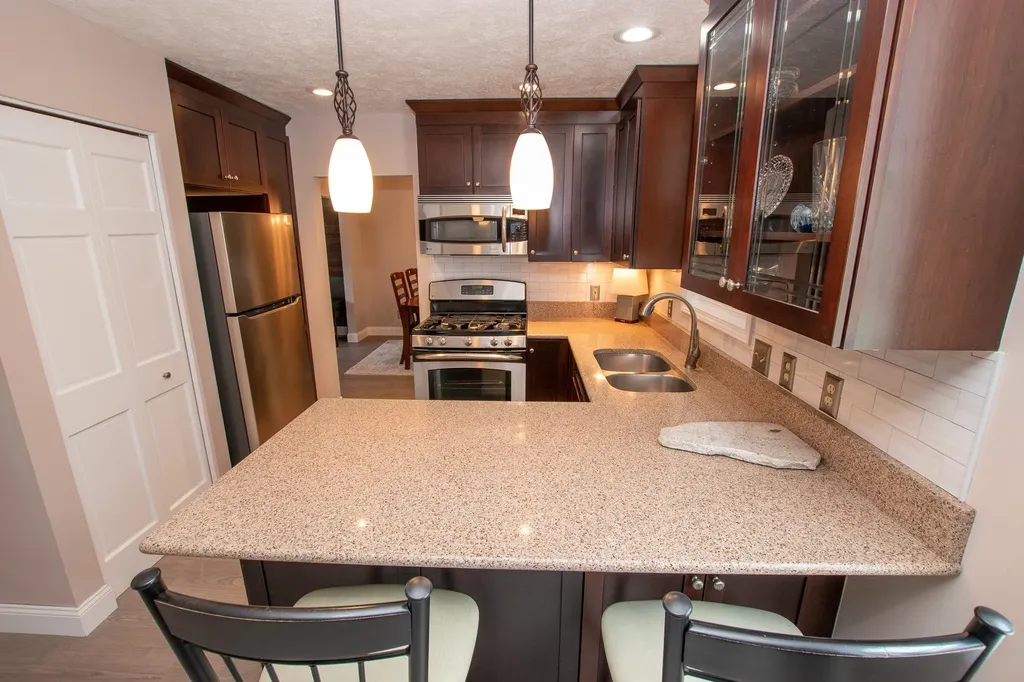7196 S West Bay Shore Drive Bingham Township MI 49684