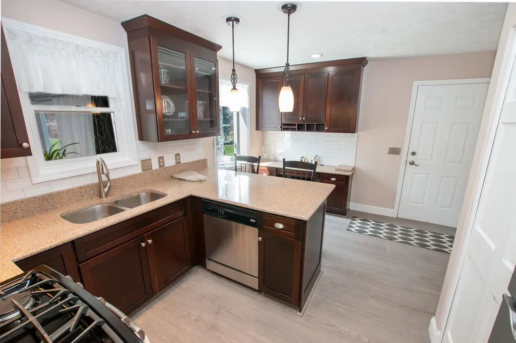 7196 S West Bay Shore Drive Bingham Township MI 49684