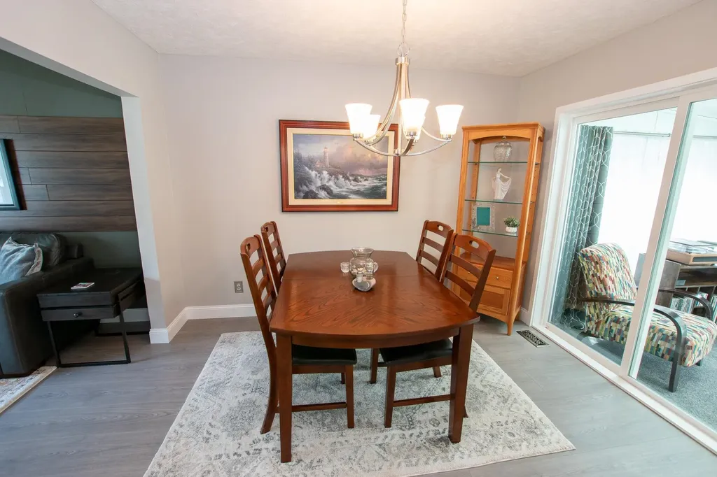 7196 S West Bay Shore Drive Bingham Township MI 49684