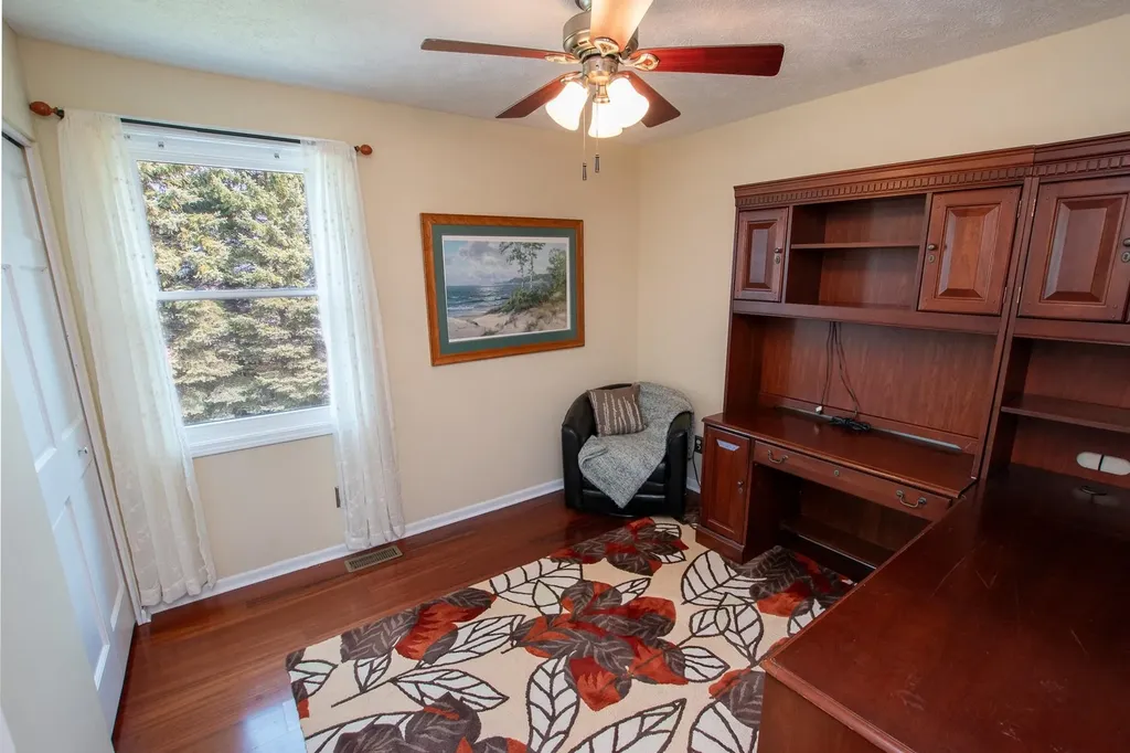 7196 S West Bay Shore Drive Bingham Township MI 49684