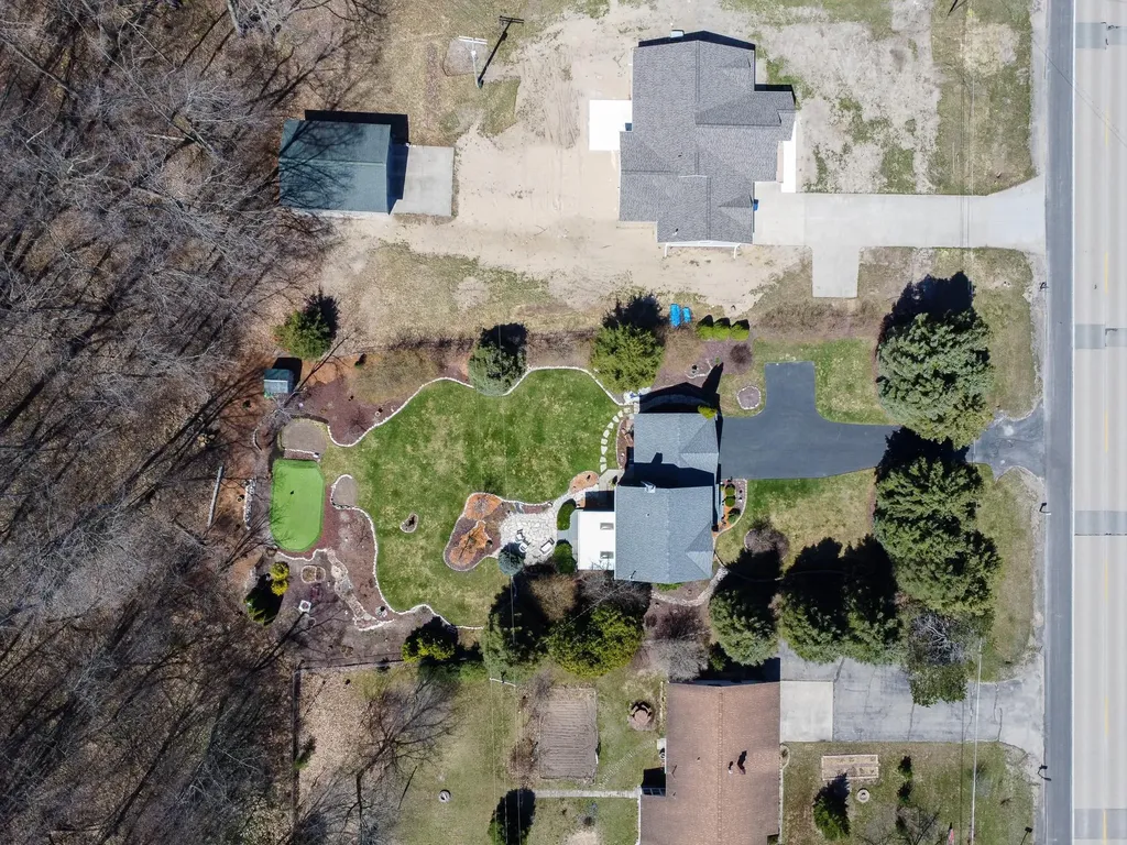 7196 S West Bay Shore Drive Bingham Township MI 49684