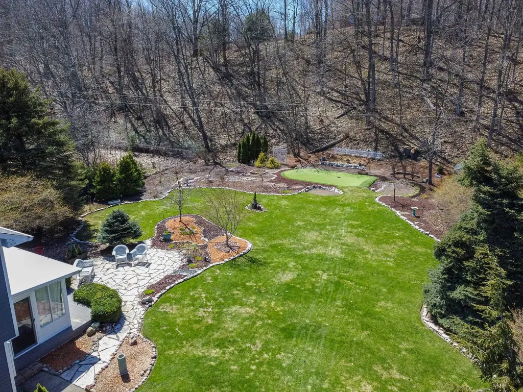 7196 S West Bay Shore Drive Bingham Township MI 49684