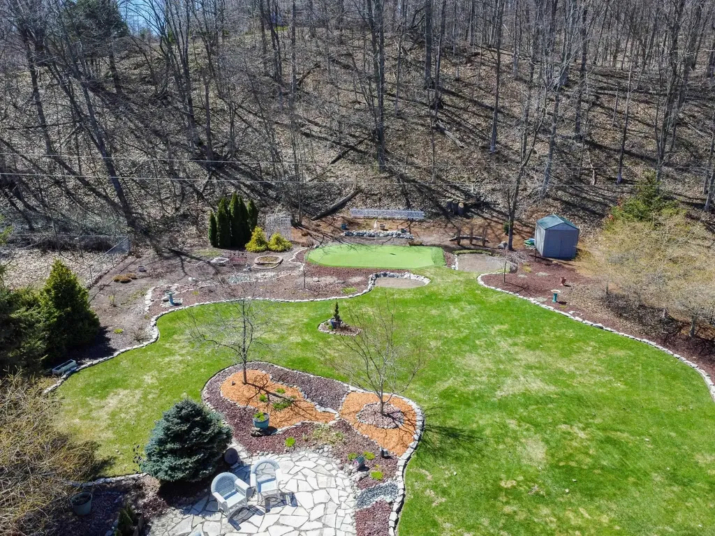 7196 S West Bay Shore Drive Bingham Township MI 49684