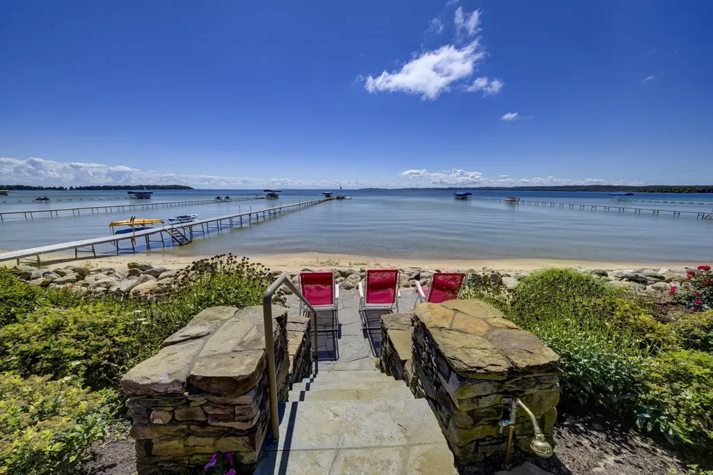 12935 N Northport Point Road Leelanau Township MI 49670