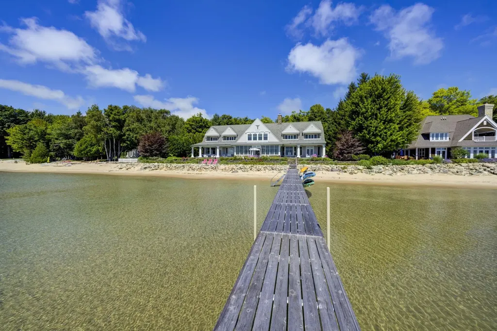 12935 N Northport Point Road Leelanau Township MI 49670