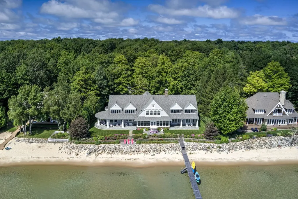 12935 N Northport Point Road Leelanau Township MI 49670