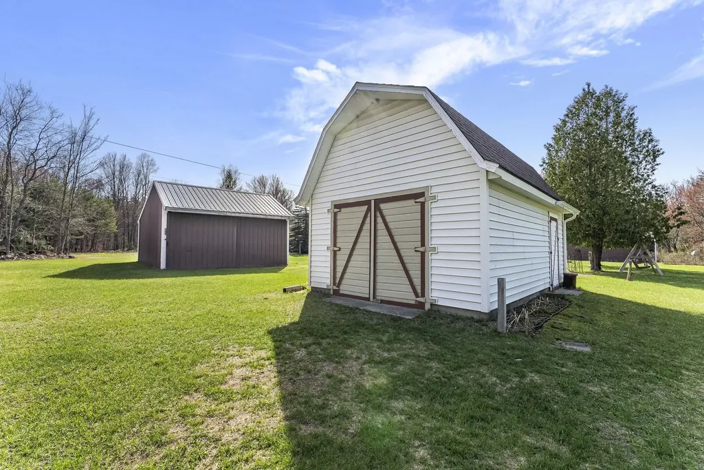 1970 E M-115 Selma Township MI 49601