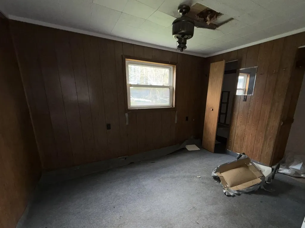 110 W Carl Street Hanover Township MI 49620