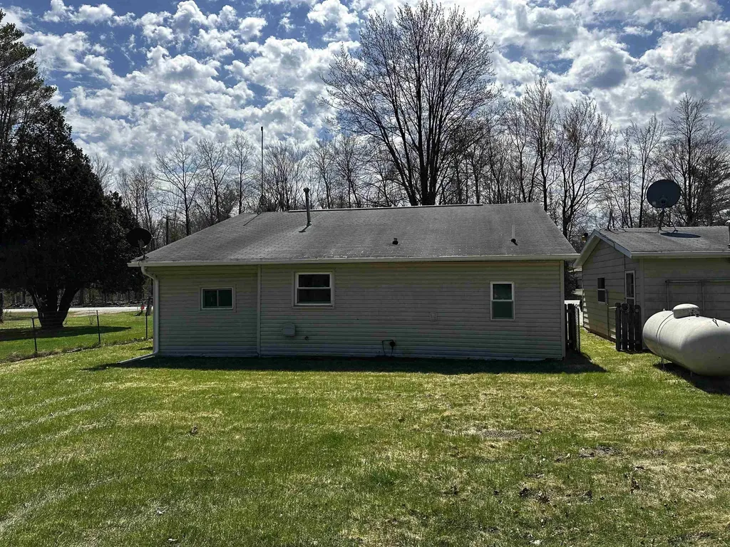 364 W Greenwood Ogemaw Township MI 48610