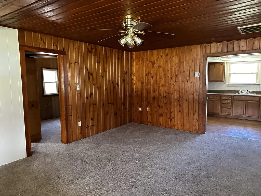 364 W Greenwood Ogemaw Township MI 48610