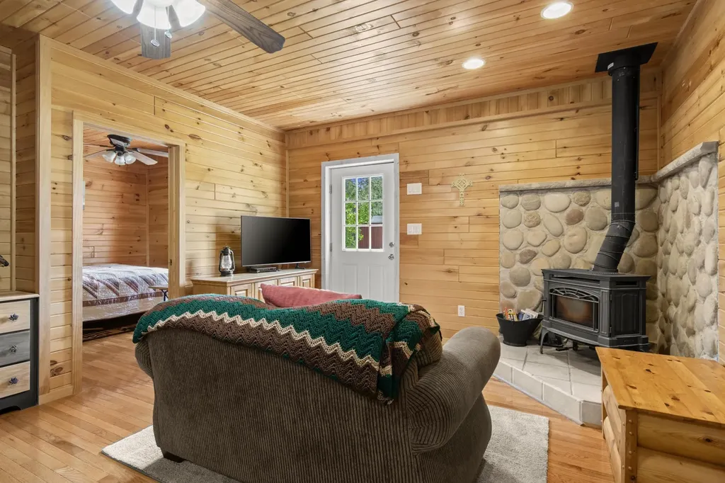 493 NE County Road 571 Excelsior Township MI 49646