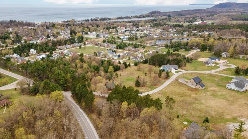 11789 S Roen Drive Leelanau Township MI 49630