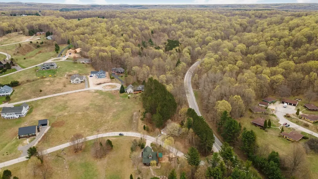 11789 S Roen Drive Leelanau Township MI 49630