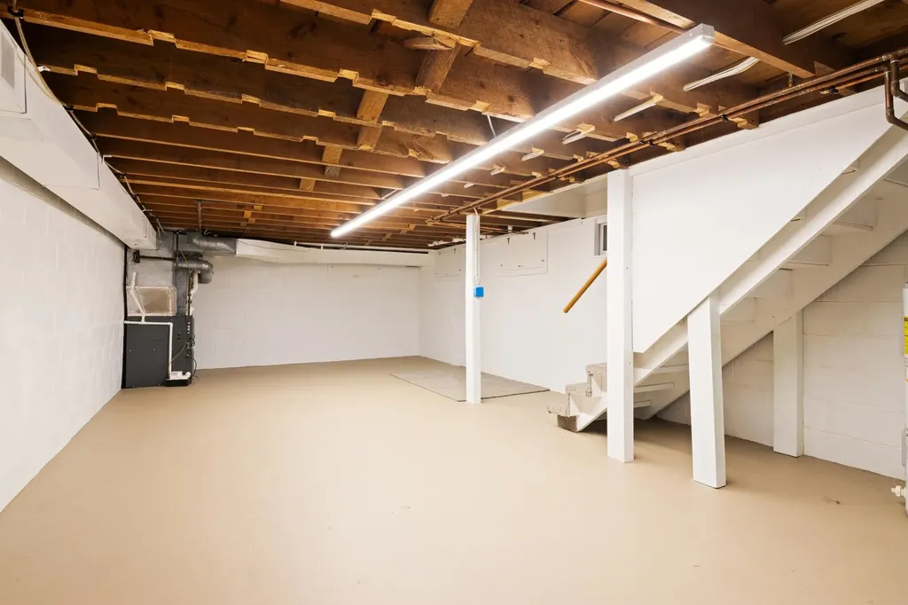 2262 W River Road Blair Township MI 49696
