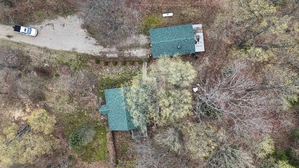 2561 E Johnson Road Norwich Township MI 49651