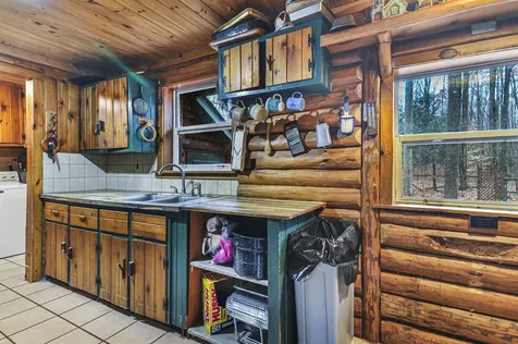 2561 E Johnson Road Norwich Township MI 49651