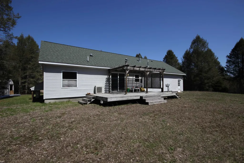1177 Railroad Trail Homestead Township MI 49617
