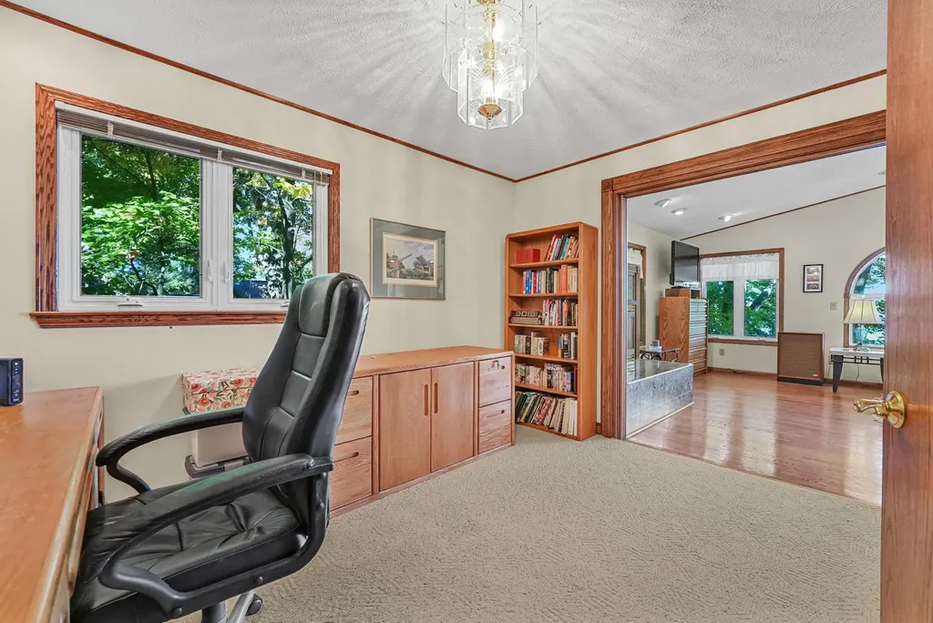 4923 Lakeview Drive Green Lake Township MI 49643