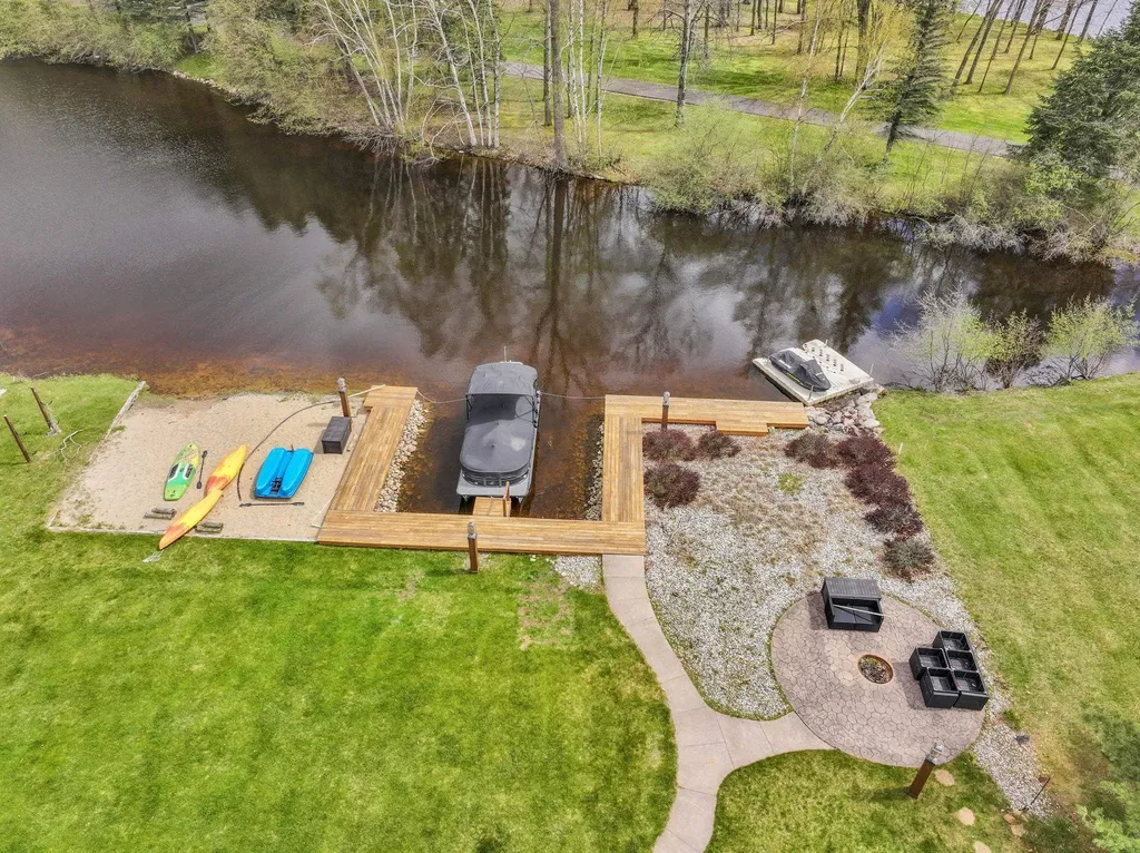 1085 Bundy Drive Broomfield Township MI 48893