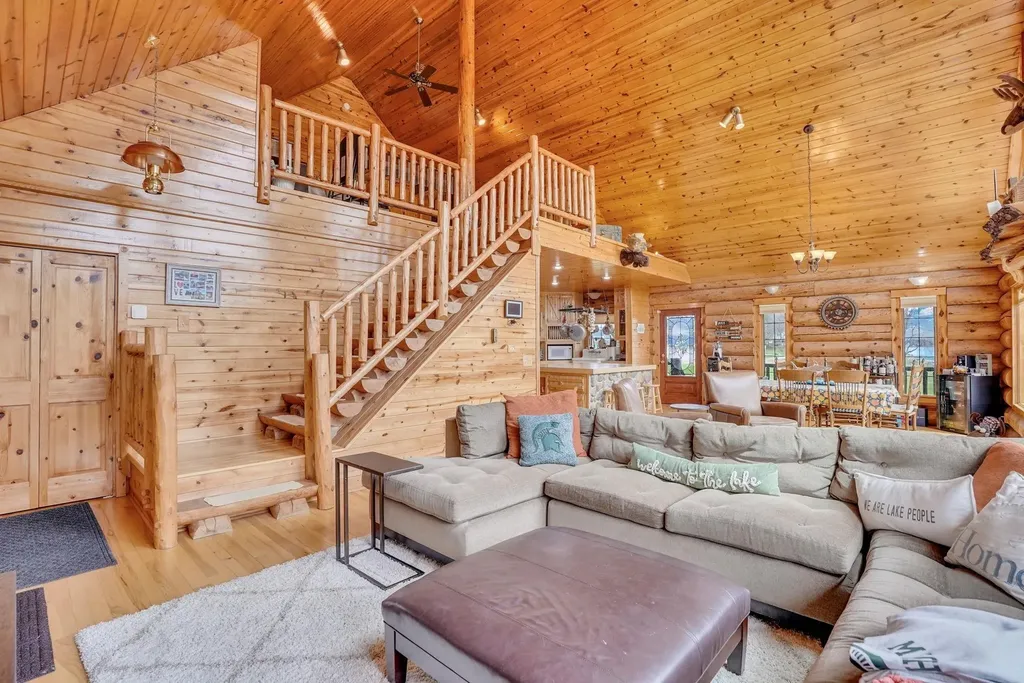 1085 Bundy Drive Broomfield Township MI 48893