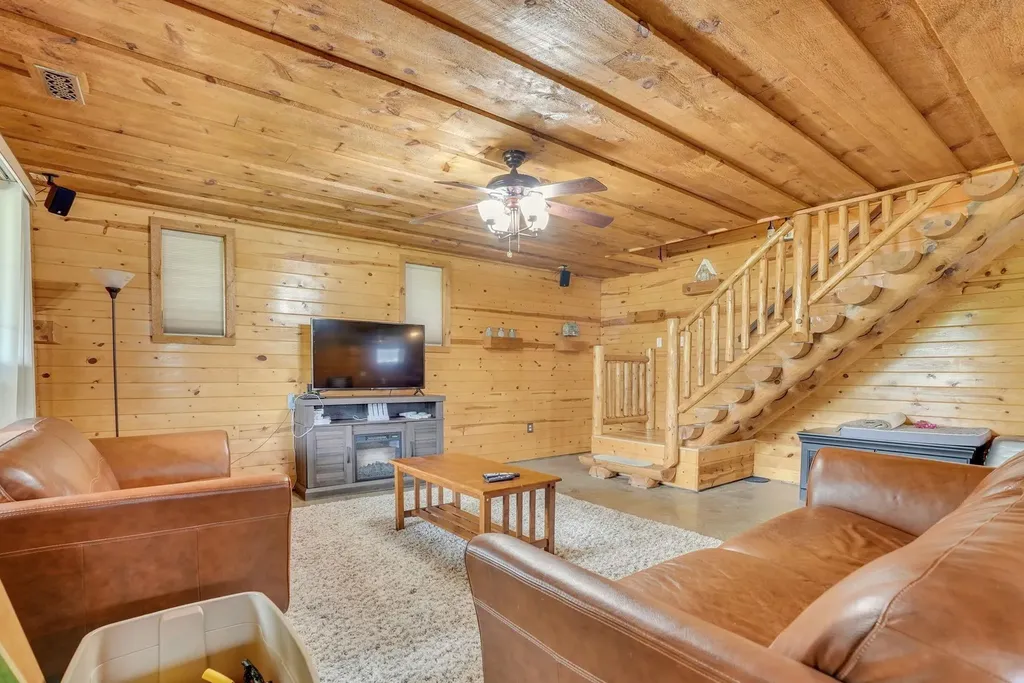 1085 Bundy Drive Broomfield Township MI 48893