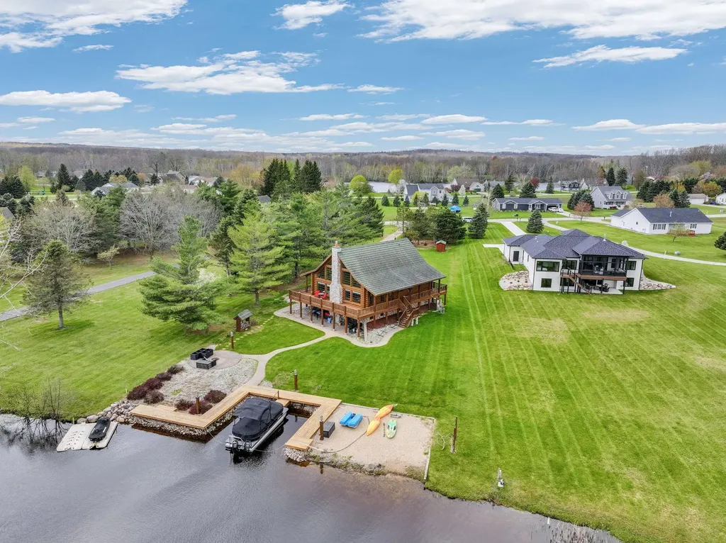 1085 Bundy Drive Broomfield Township MI 48893