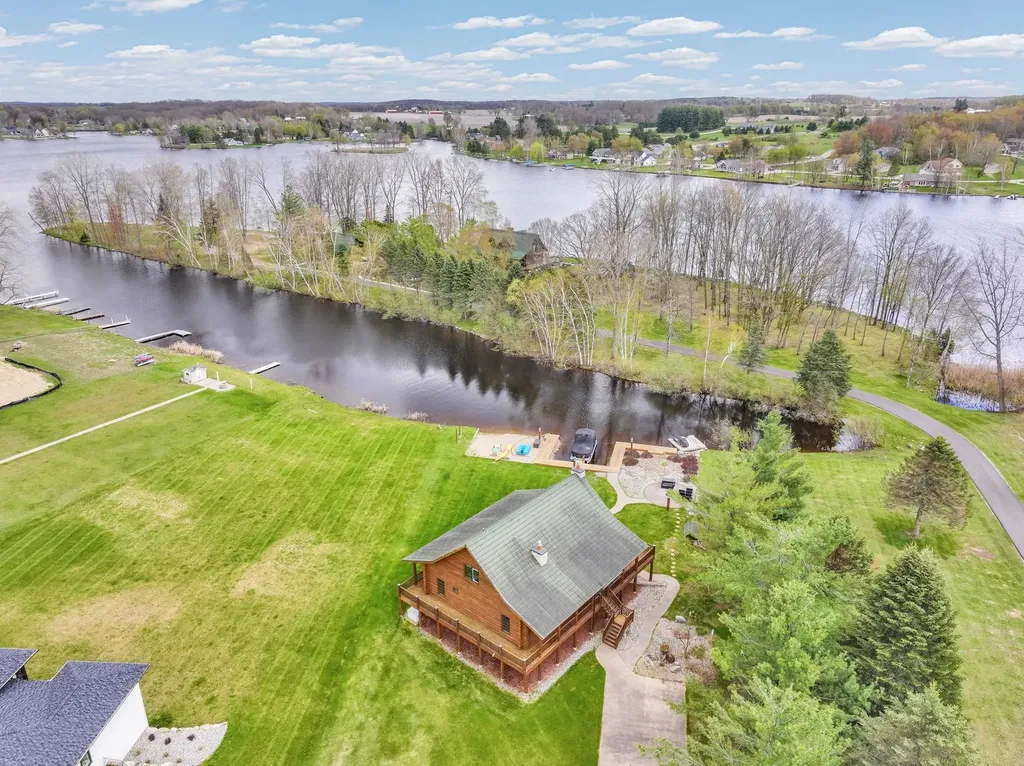 1085 Bundy Drive Broomfield Township MI 48893