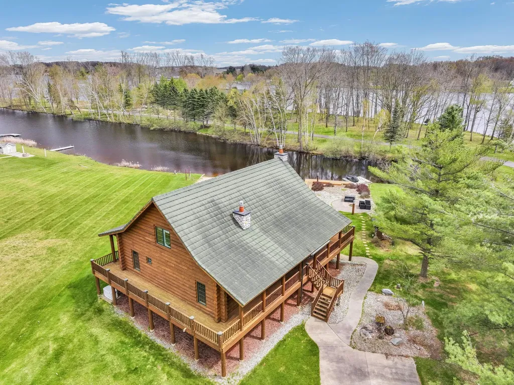 1085 Bundy Drive Broomfield Township MI 48893