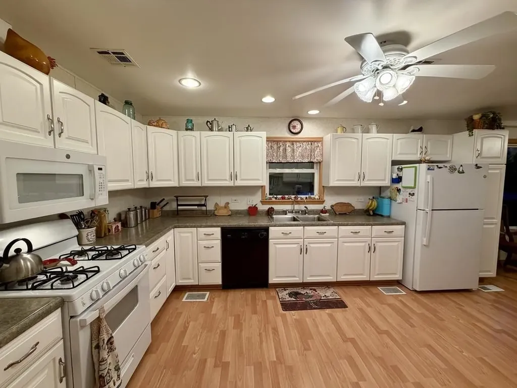 27646 White Cedar Drive St. James Township MI 49782