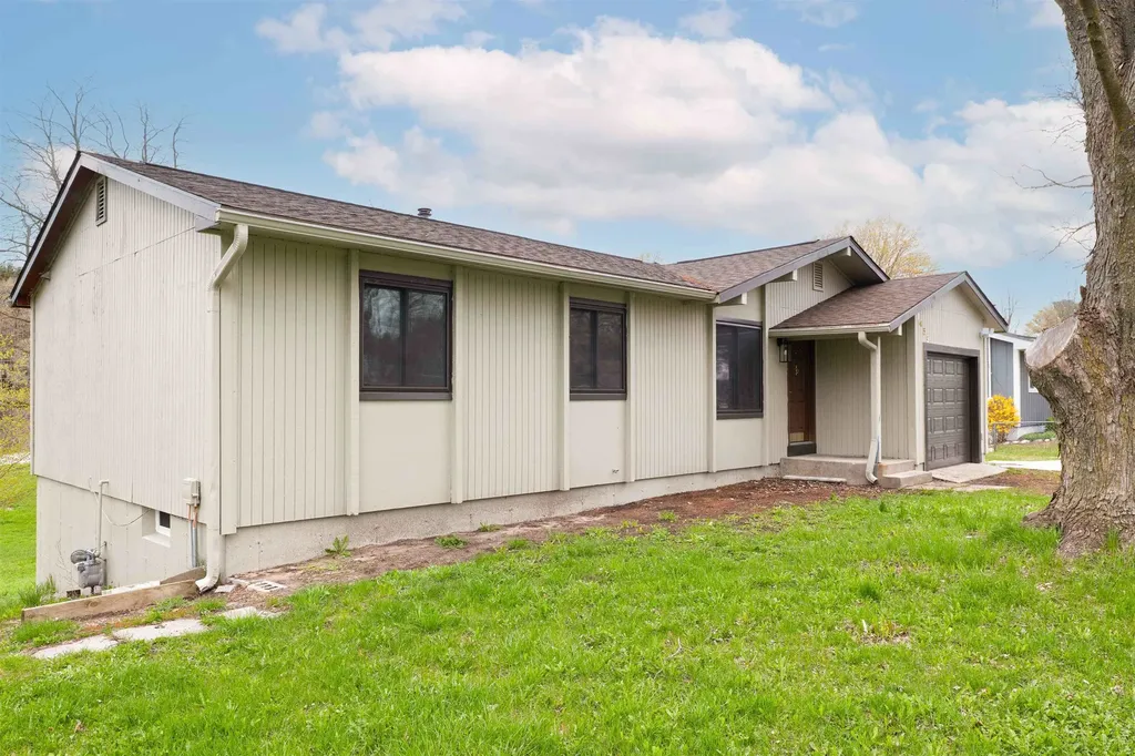 1455 Greenbrier Drive Garfield Charter Township MI 49685