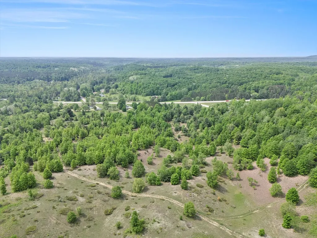 00 1a East Traverse Highway Solon Township MI 49684