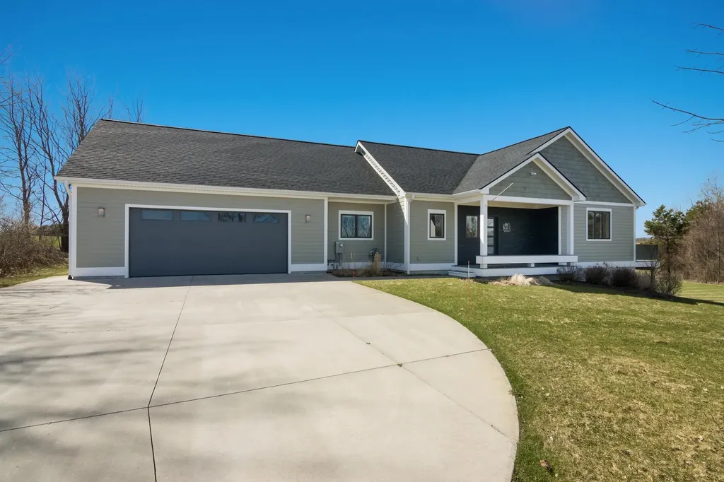 15415 Orchard View Drive Elk Rapids Township MI 49690
