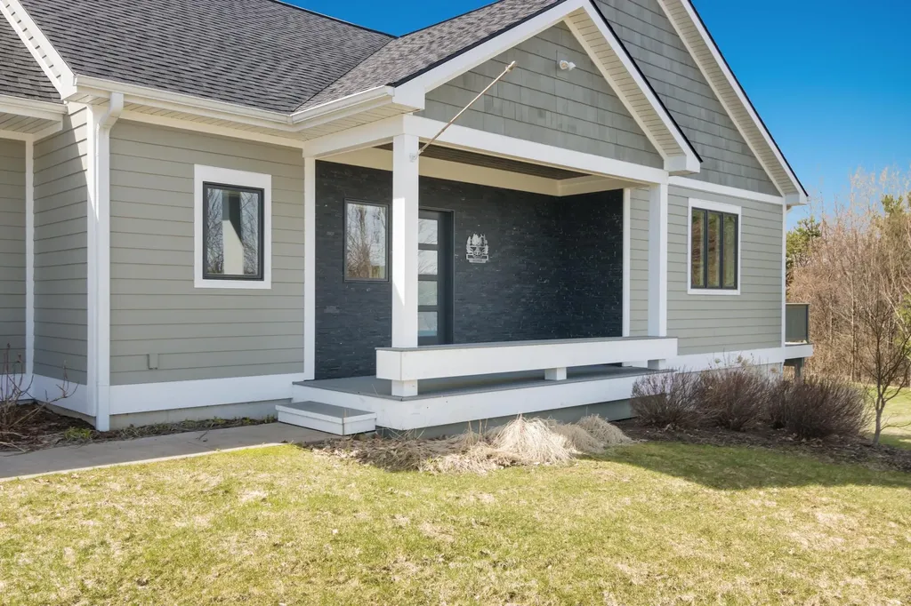 15415 Orchard View Drive Elk Rapids Township MI 49690