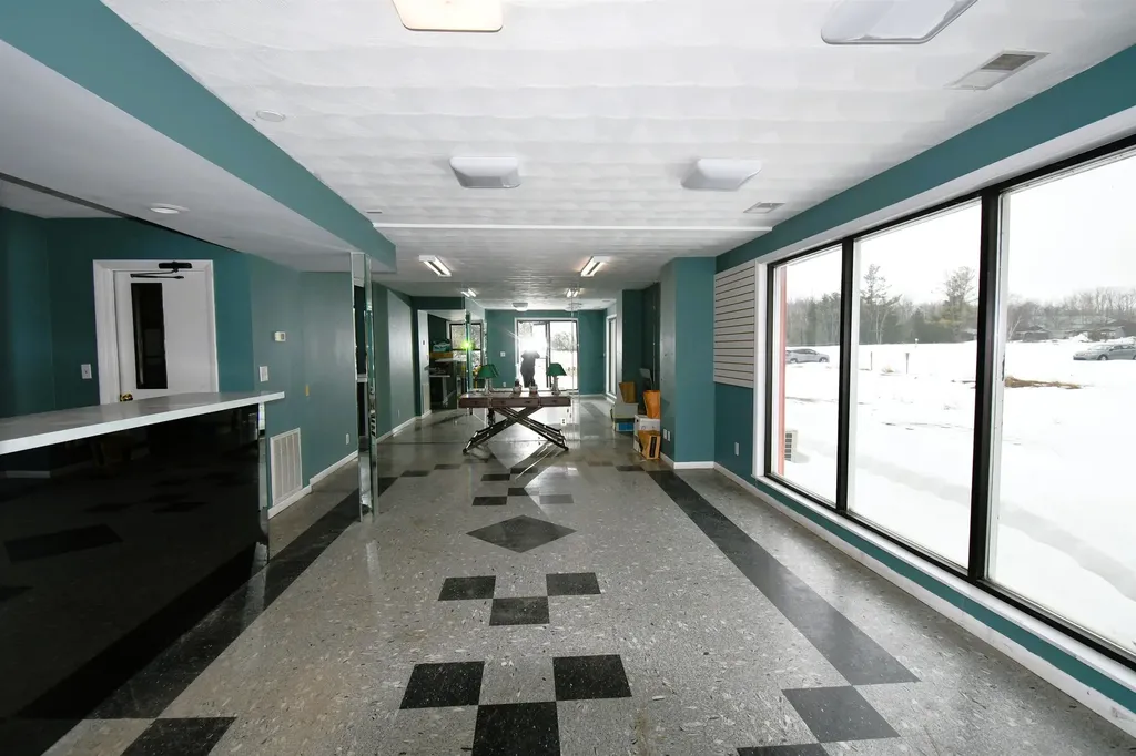 14280 Stover Road Charlevoix Township MI 49720