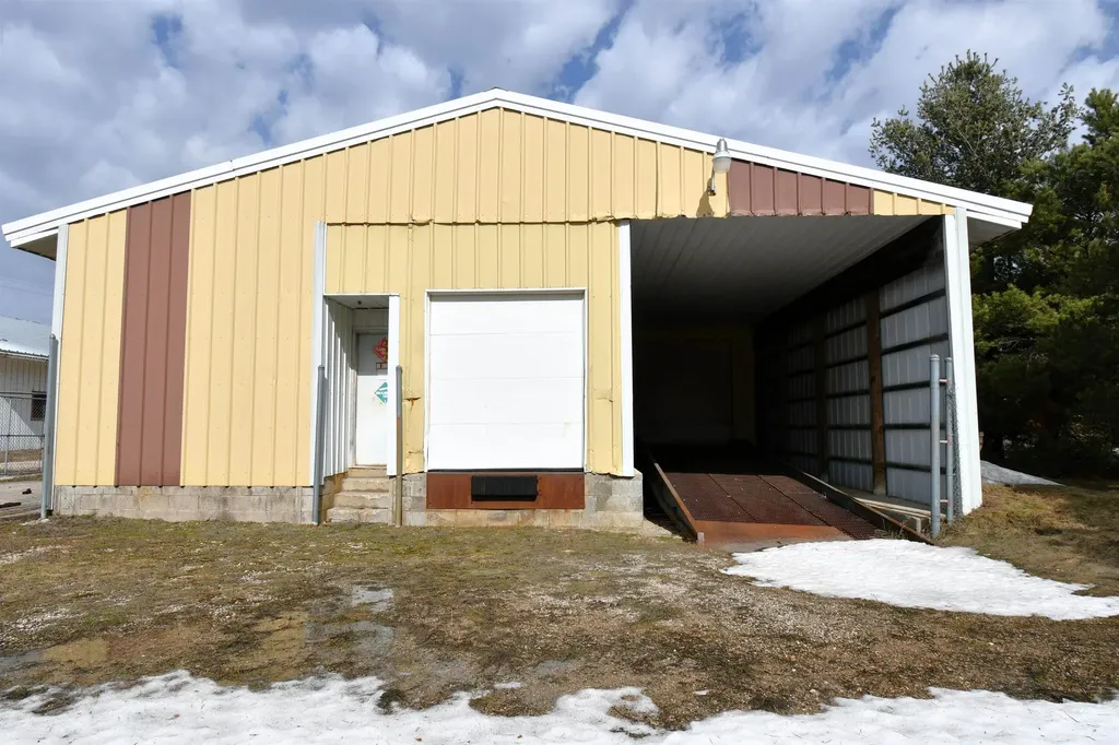 14260 Stover Road Charlevoix Township MI 49720