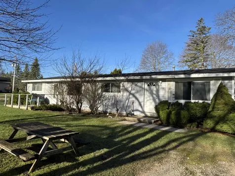 105 & 107 Brand Street Elk Rapids Township MI 49629