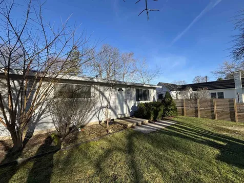 105 & 107 Brand Street Elk Rapids Township MI 49629