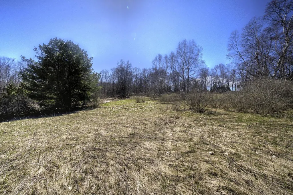 N Manitou Trail Leland Township MI 49654