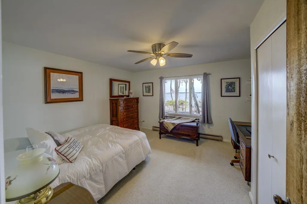 4152 N Omena Point Road Leelanau Township MI 49674