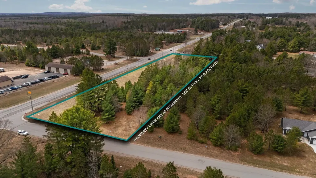 #33 Old Cabin Drive Green Lake Township MI 49634