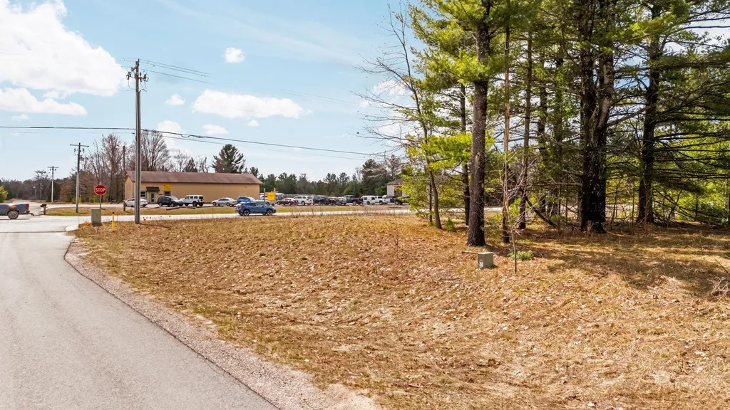 #33 Old Cabin Drive Green Lake Township MI 49634