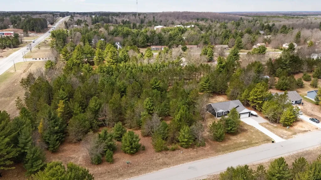#32 Old Cabin Drive Green Lake Township MI 49634