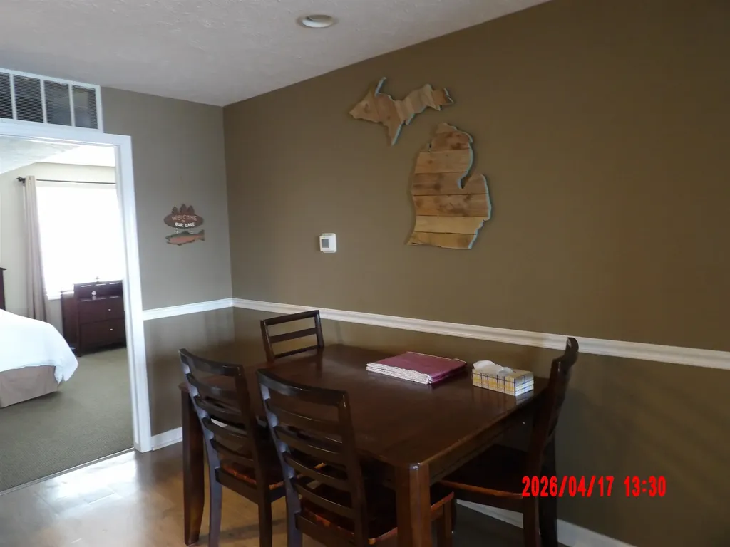 1246 Sunnyside Drive Cadillac City MI 49601