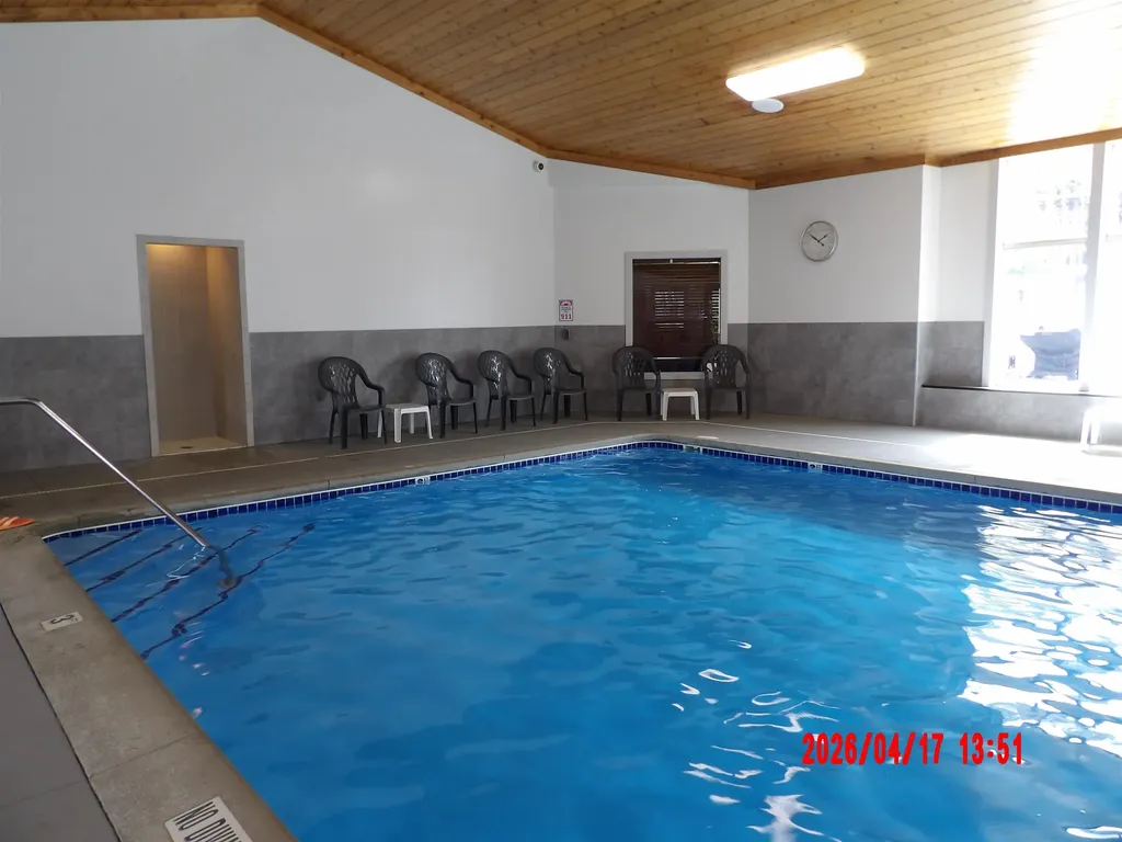 1246 Sunnyside Drive Cadillac City MI 49601