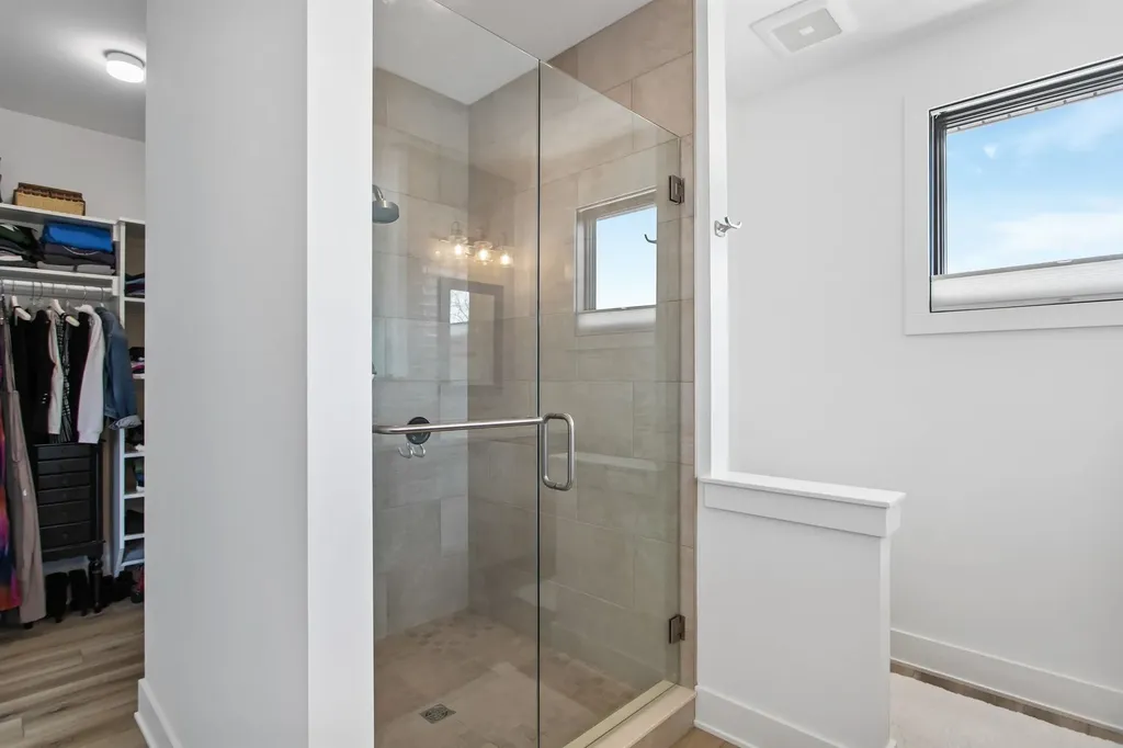 49 Howard Avenue Grand Haven Charter Township MI 49517
