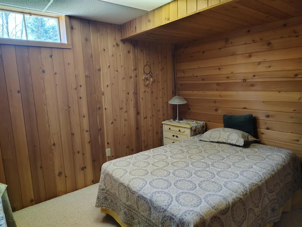 304 Christina Lane East Bay Township MI 49696