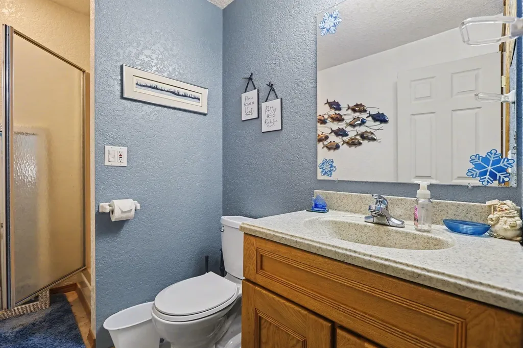304 Christina Lane East Bay Township MI 49696