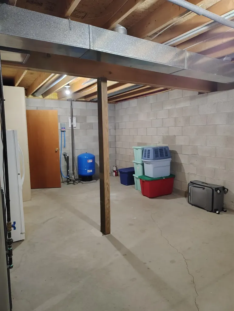 304 Christina Lane East Bay Township MI 49696