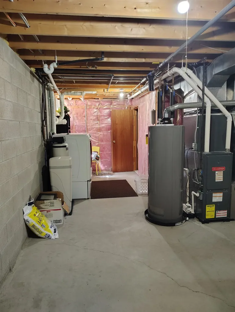 304 Christina Lane East Bay Township MI 49696