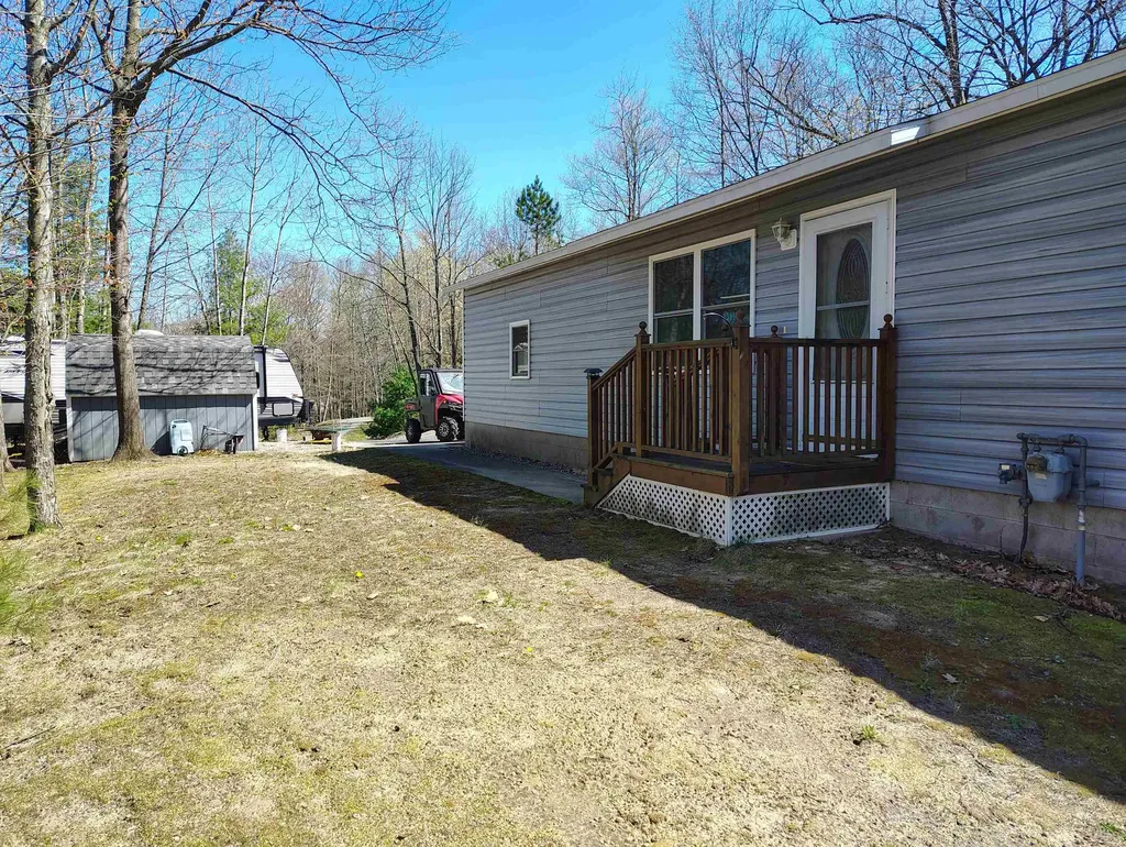 304 Christina Lane East Bay Township MI 49696